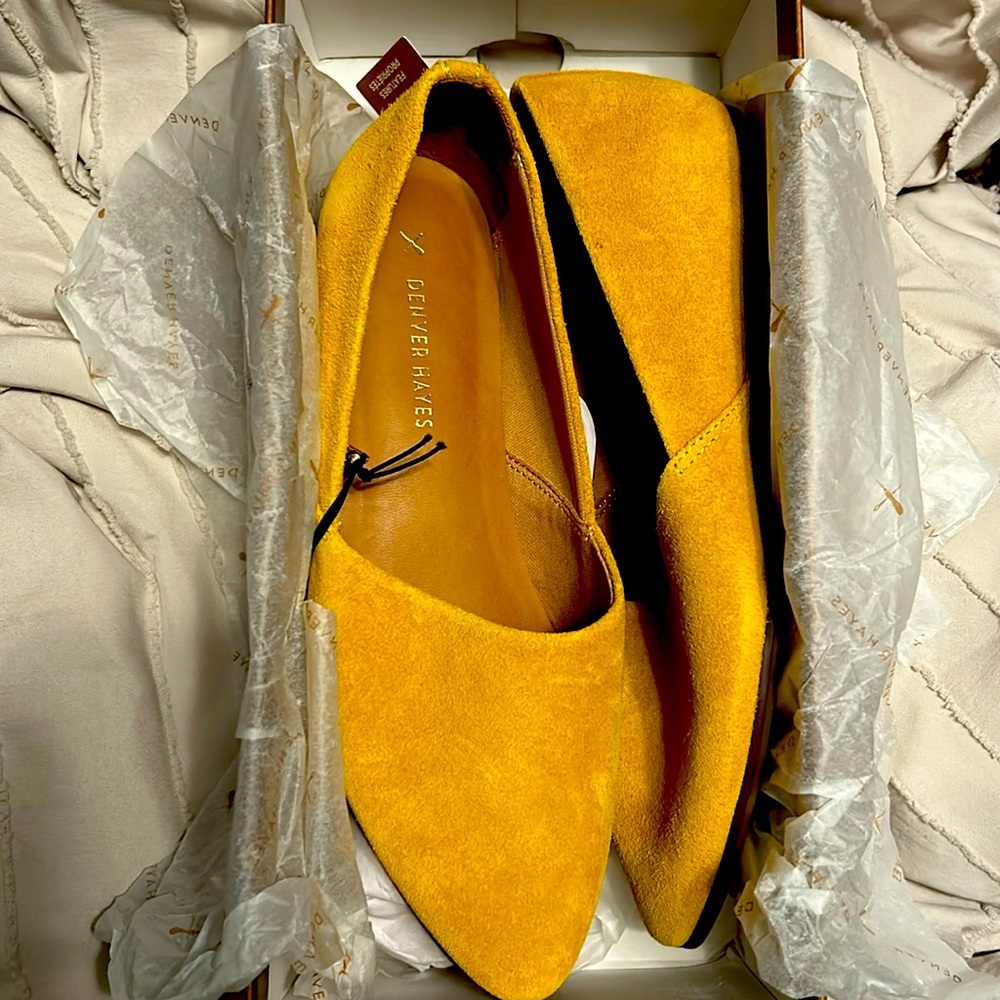 Denver Hayes Aislinn Flats